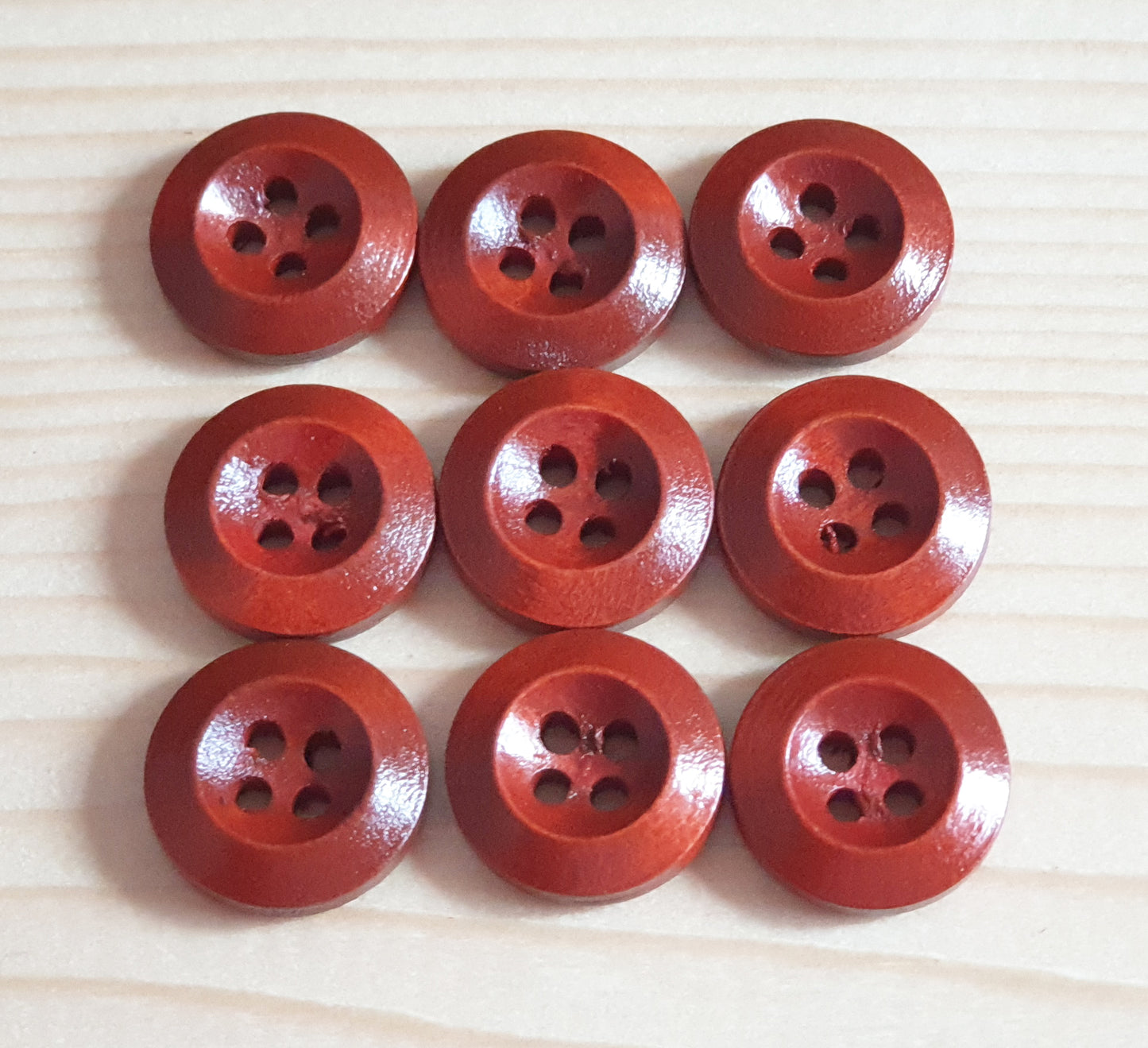 WEDGE EDGE RUSSET BROWN / 15-25mm /  Set of 10 buttons / Wooden Buttons / Sewing Buttons