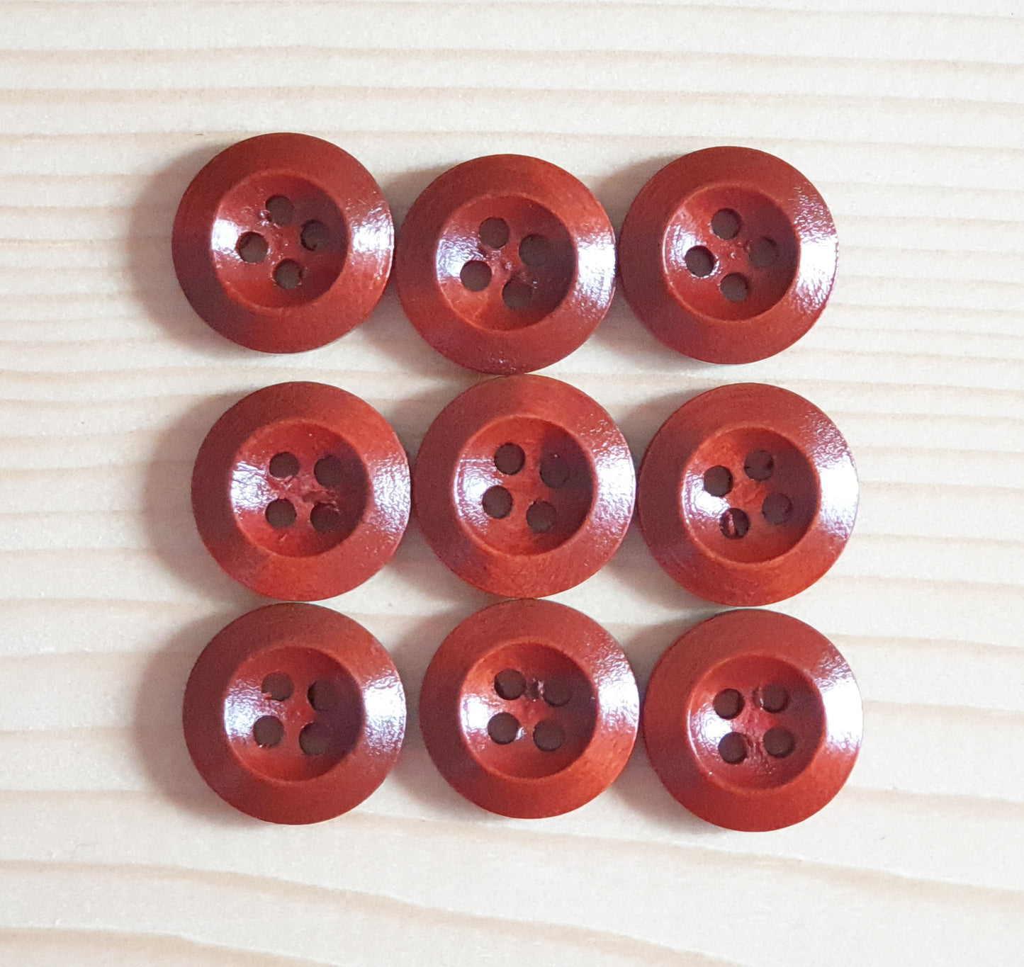 WEDGE EDGE RUSSET BROWN / 15-25mm /  Set of 10 buttons / Wooden Buttons / Sewing Buttons