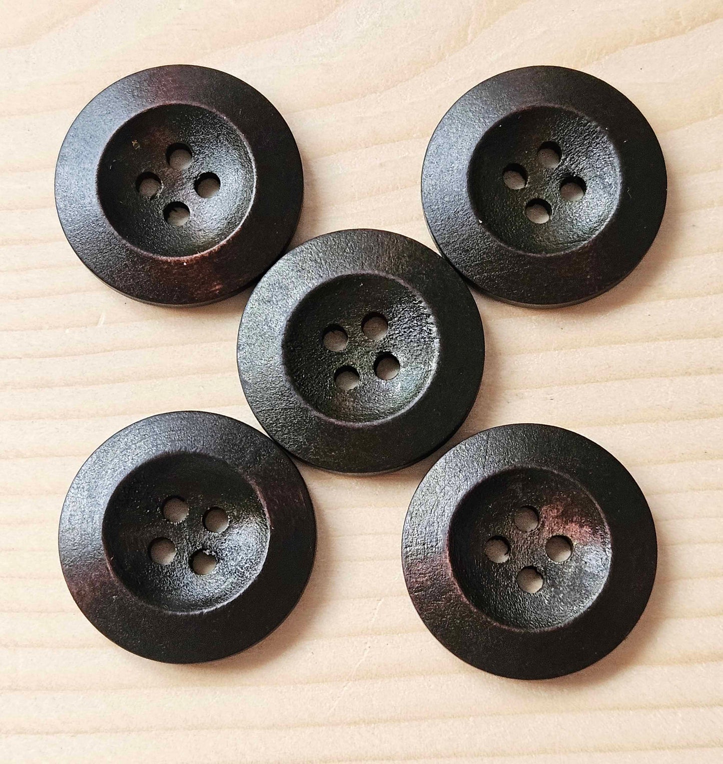 WEDGE EDGE DARK BROWN / 11.5-25mm / Set of 10 buttons / Wooden Buttons / Sewing Buttons