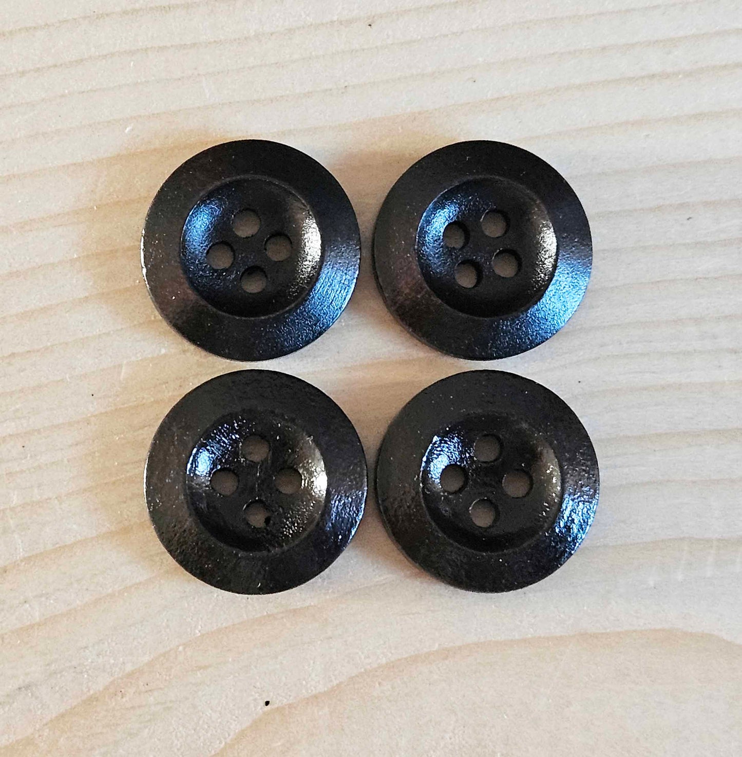 WEDGE EDGE DARK BROWN / 11.5-18mm / Set of 10 buttons / Wooden Buttons / Sewing Buttons