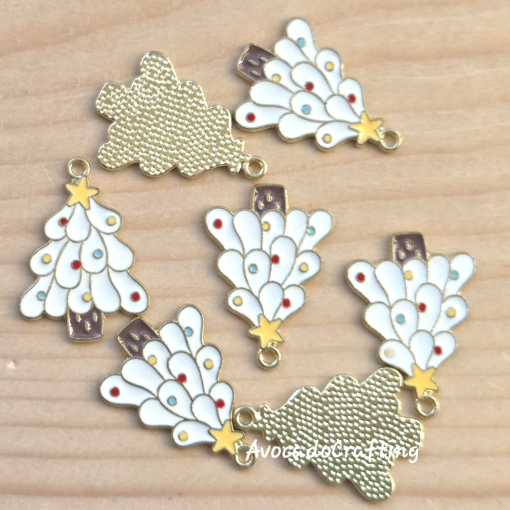 10 pieces // White Christmas Tree Charm / 18*25mm / Jewelry Making