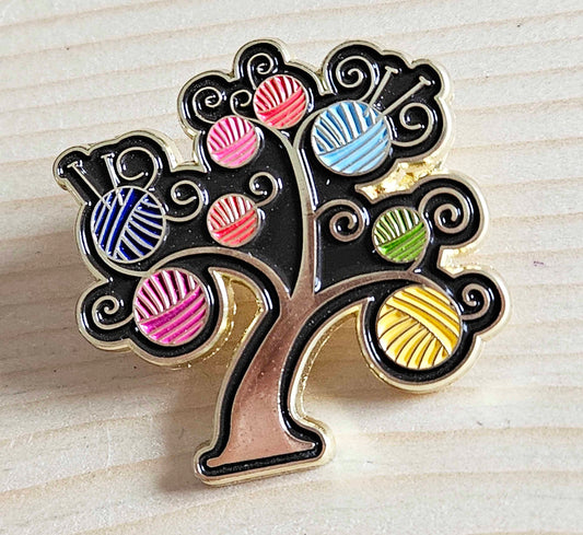 YARN TREE / Knitter Pin / Hobby Brooches