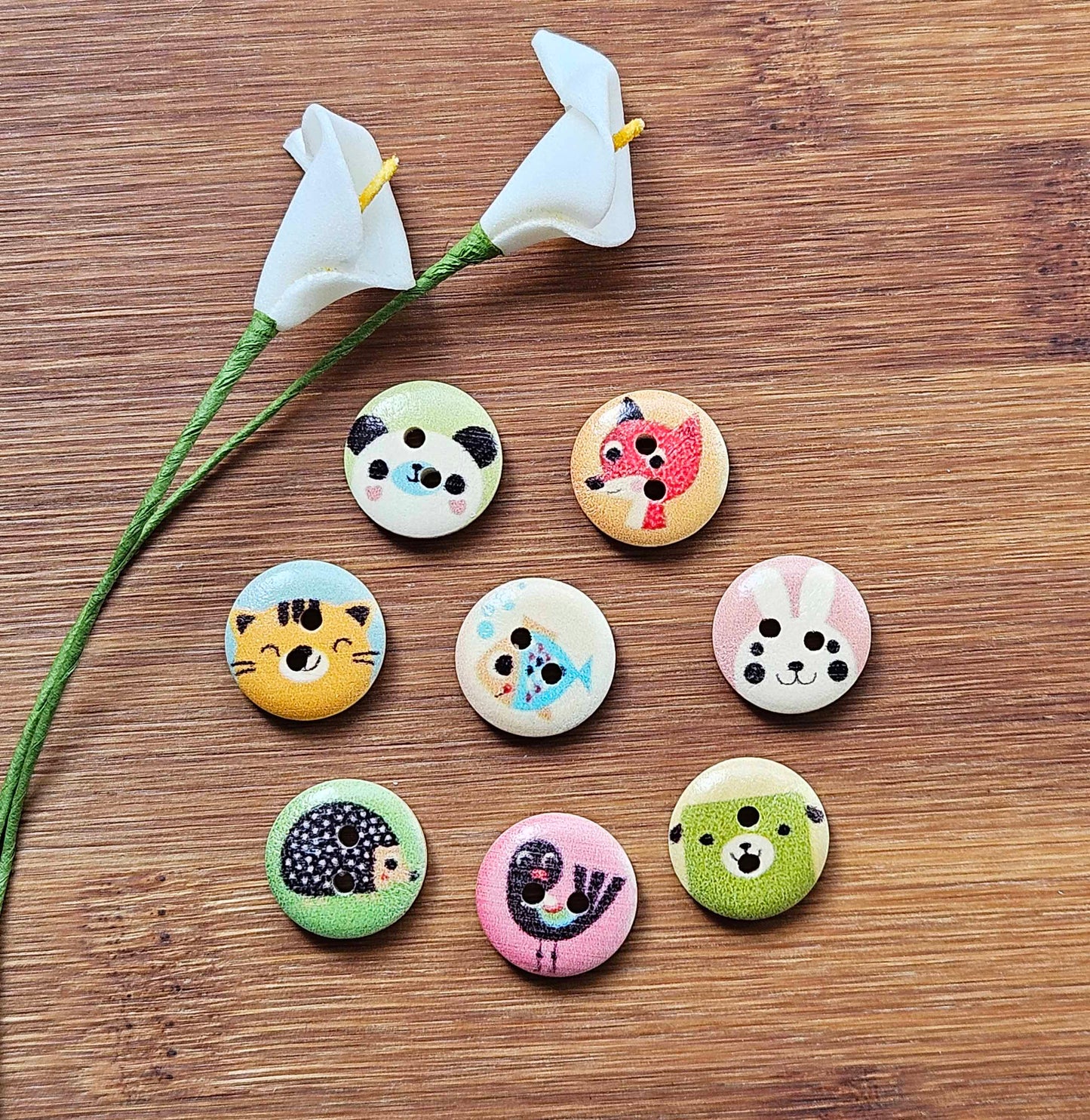 BABY ANIMALS / Wooden Buttons / 15mm (Set of 8)