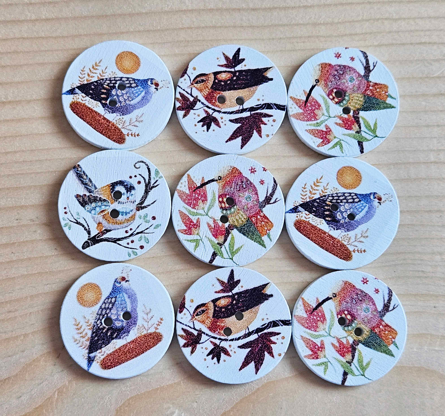 BIRDS / 25mm / Wooden Buttons / Sewing Buttons