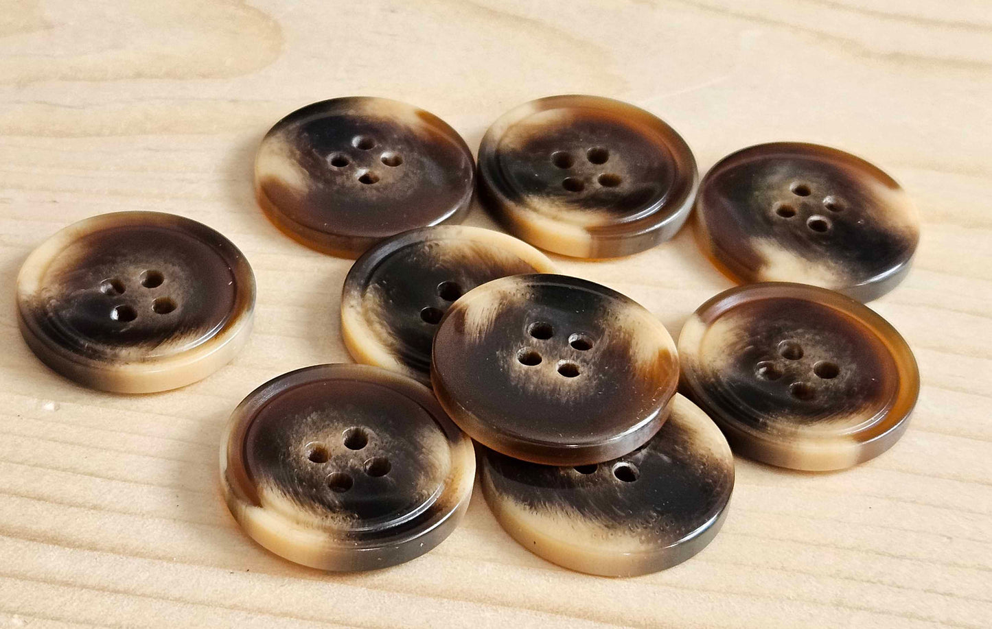 RESIN CHOCOLATE BRULEE / 23mm / Resin Buttons / Sewing Buttons