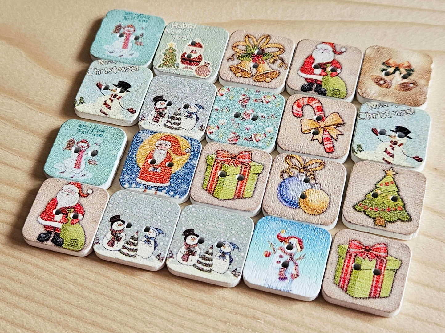 CHRISTMAS SQUARE / 15*15mm / Wooden Buttons / Sewing Buttons