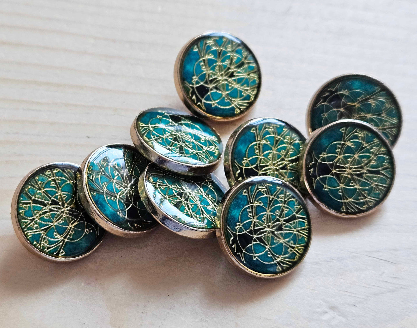 GOLDEN TREE / 18mm / Metal Shank Buttons / Sewing Buttons