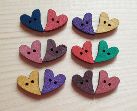 HEARTS / 20*17mm / Wooden Buttons / Sewing Buttons