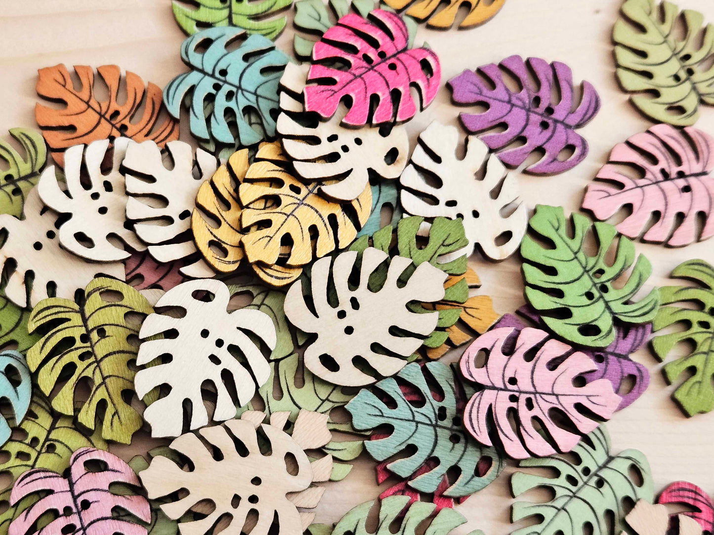 LEAF / 25*32mm / Wooden Buttons / Sewing Buttons