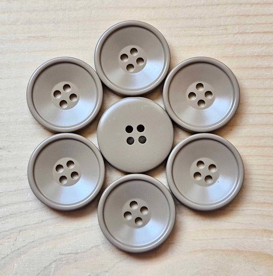 LIGHT KHAKI KOREAN RESIN / 25-30mm / Korean Style Resin Buttons / Sewing Buttons