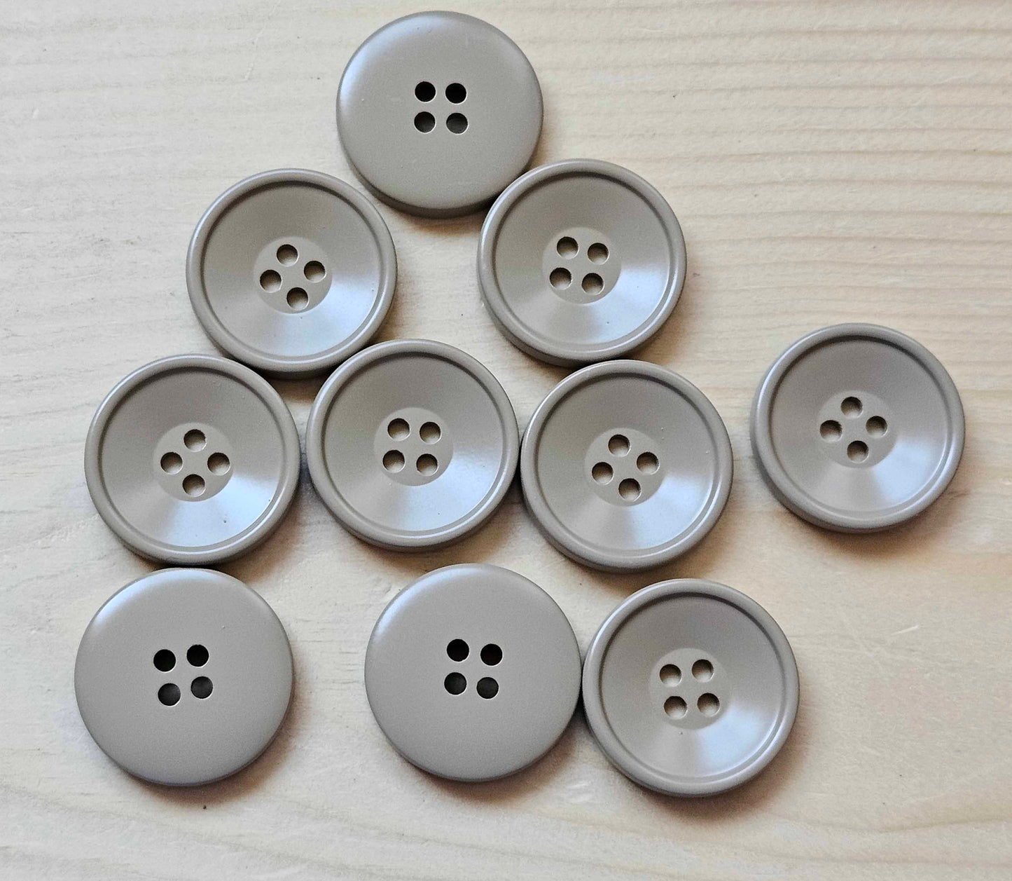 LIGHT KHAKI KOREAN RESIN / 25-30mm / Korean Style Resin Buttons / Sewing Buttons