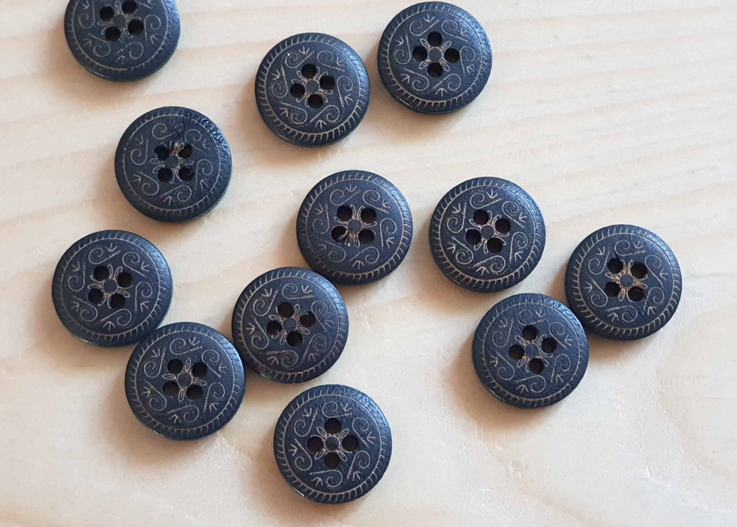 MANDALA / 13mm / Wooden Buttons / Sewing Buttons