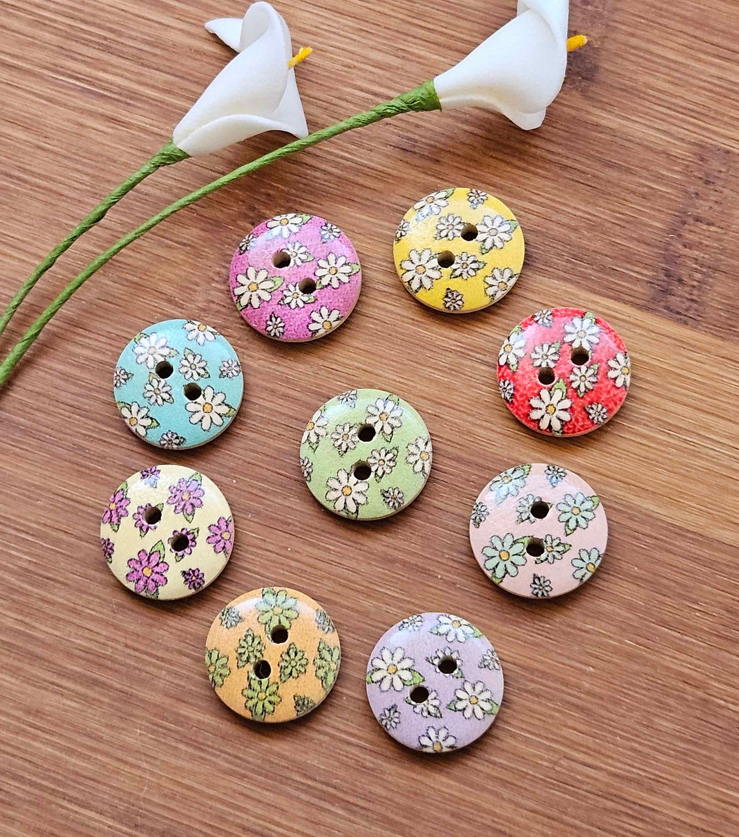 MULTIFLORALS / 15mm / Wooden Buttons / Sewing Buttons