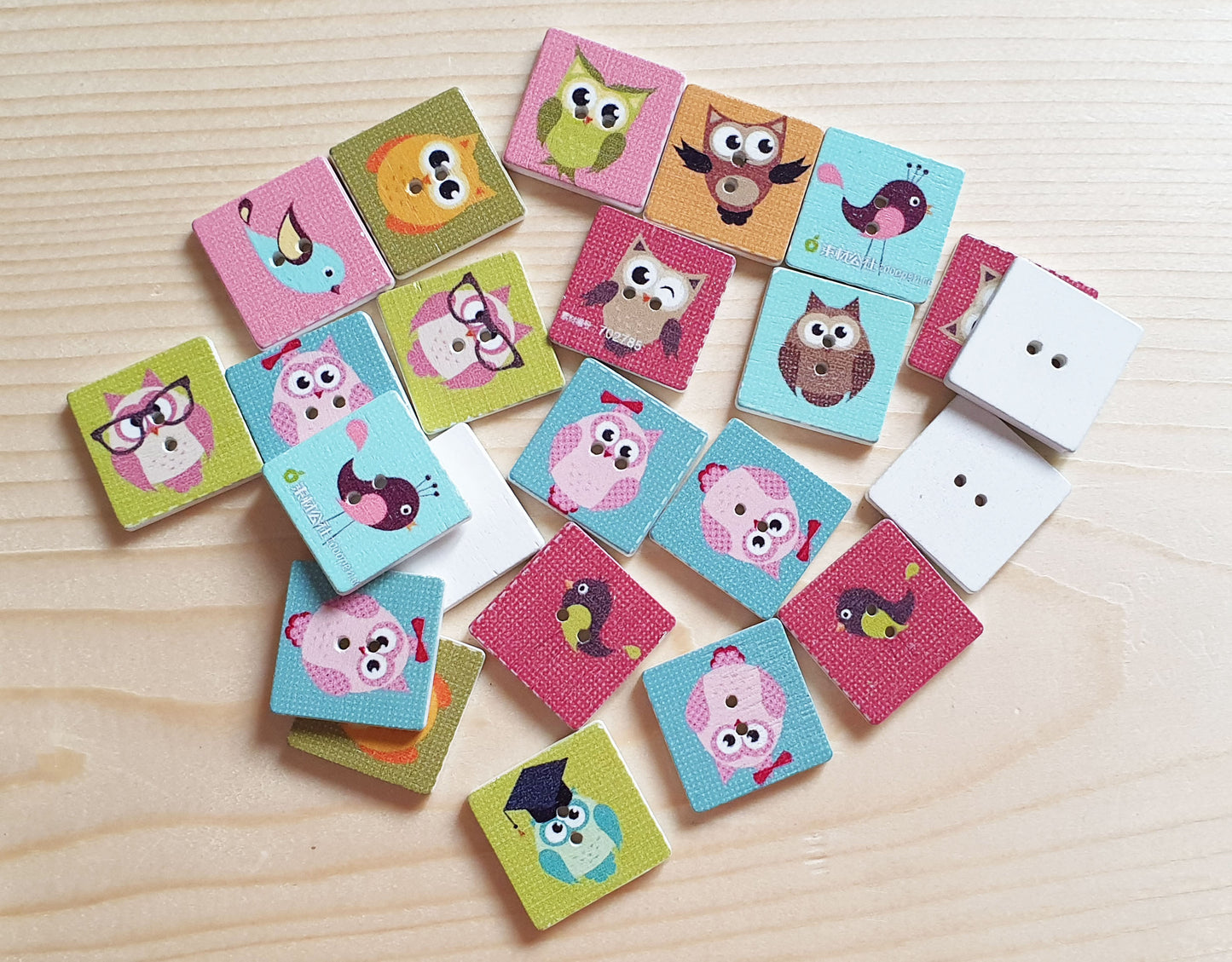 OWL SQUARE / 20*20mm / Wooden Buttons / Sewing Buttons