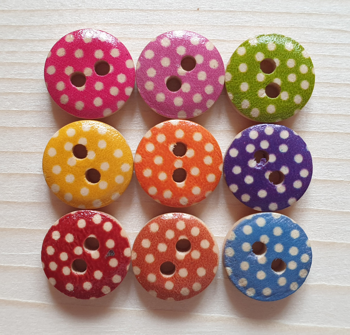 POLKADOT / 11.5-18mm / Wooden Buttons / Sewing Buttons