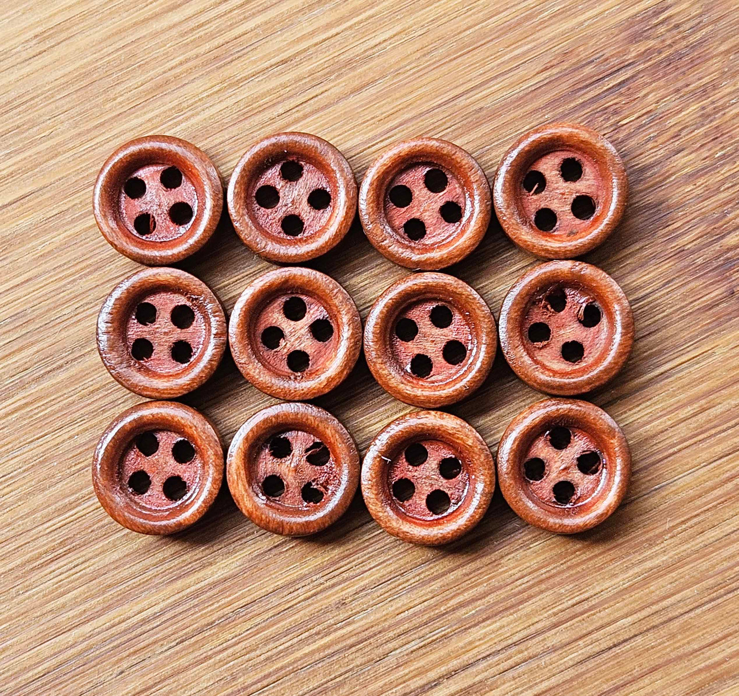 4-HOLE MAROON BROWN / 9-25mm / Wooden Buttons / Sewing Buttons