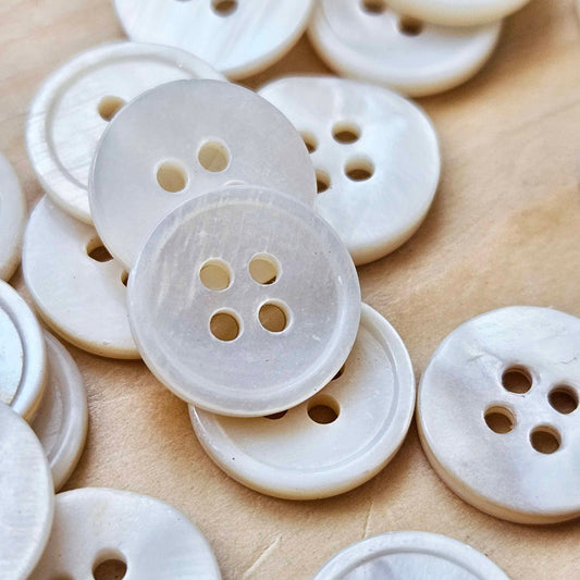 4-HOLE WHITE Seashell Buttons / 12.5mm - 6 buttons / MOP Shell Buttons / Sewing Buttons