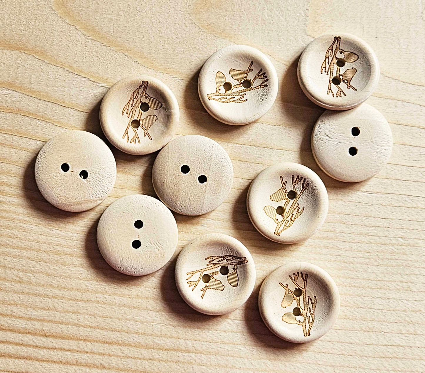 TWIN BIRDS / 20mm / Unvarnished Wooden Buttons / Sewing Buttons