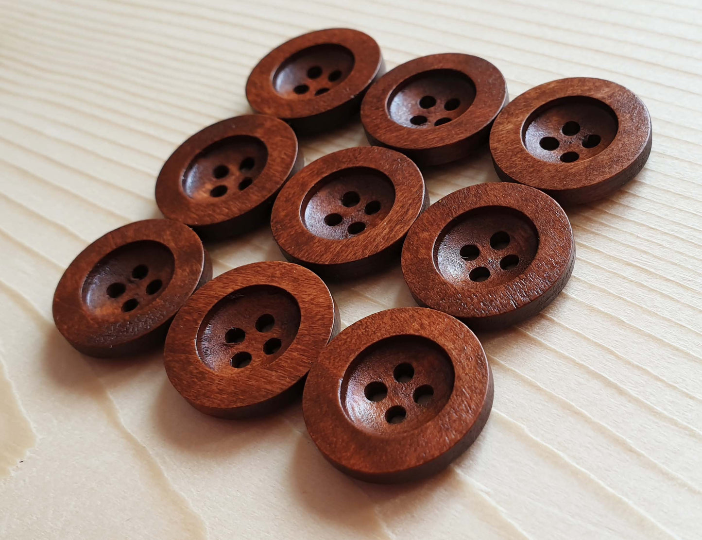 FLAT WIDE EDGE COFFEE BROWN / 10-35mm / Wooden Buttons / Sewing Buttons