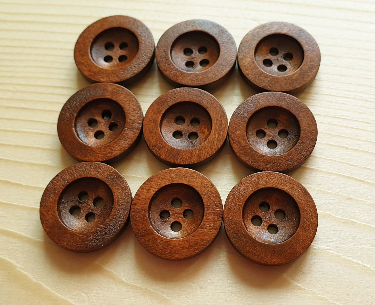 FLAT WIDE EDGE COFFEE BROWN / 10-35mm / Wooden Buttons / Sewing Buttons