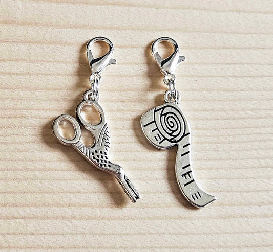 LOVE SEWING / Set of 2 / Planner Charm / Journal Charms / Zipper Pull / Bookmark Charms