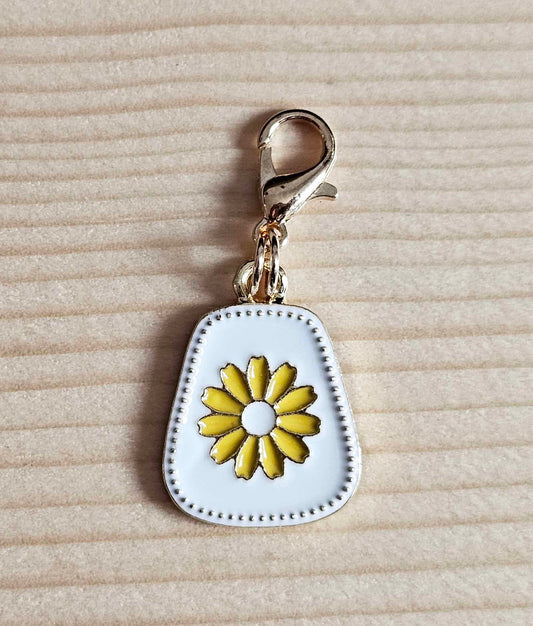 YELLOW DAISY / Planner Charm / Journal Charm / Zipper Bookmark Charm / Planner accessories