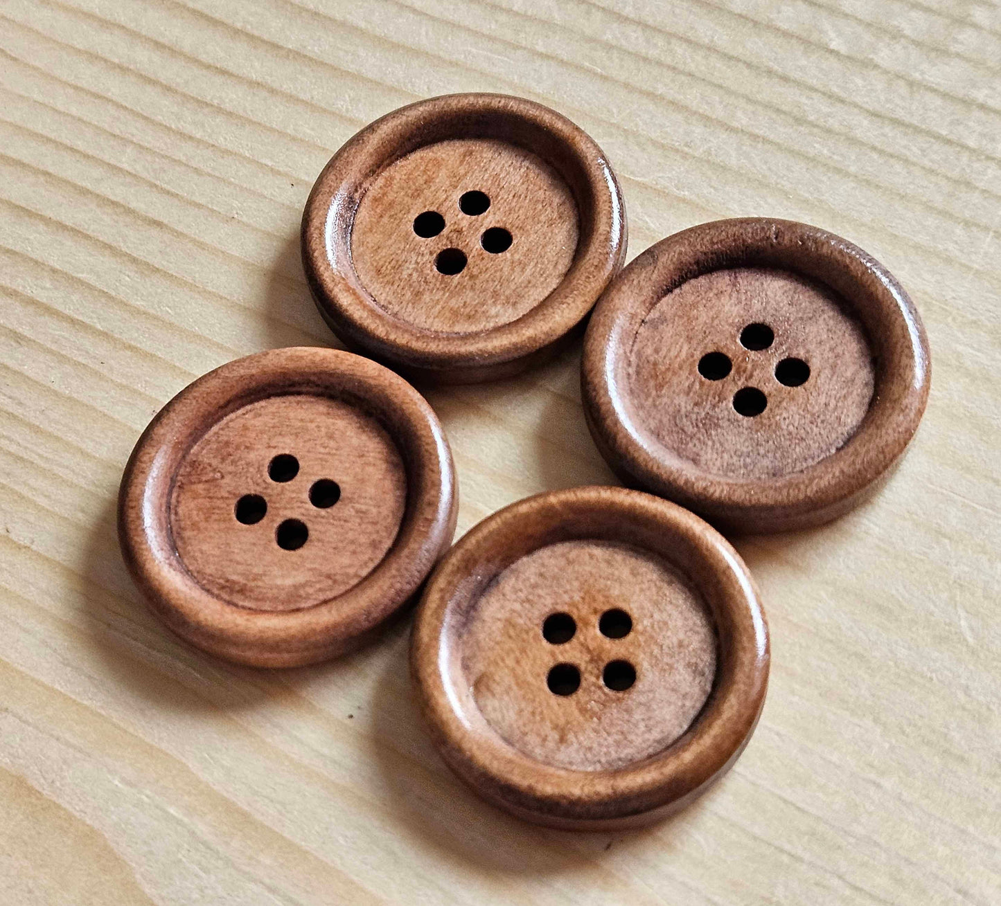 4-HOLE CHESTNUT BROWN / 25mm / Wooden Buttons / Sewing Buttons