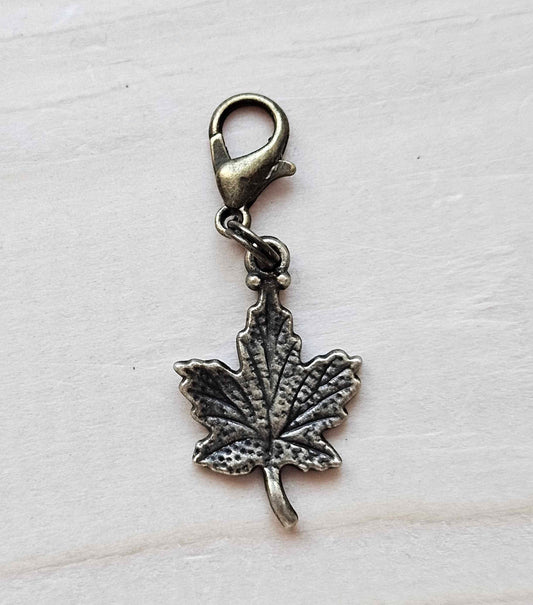 ANTIQUE MAPLE LEAF / Planner Charm / Journal Charm / Zipper Bookmark Charm / Planner accessories